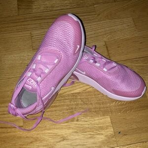 Kids Pink Athletic Shoes